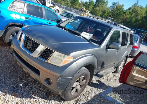2005 Nissan Pathfinder Le from USA, damaged, VIN 5N1AR18U85C708599